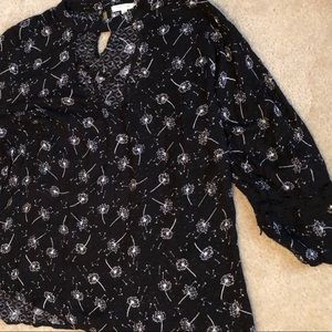 🌻 Maurices Criss Cross Peasant Top